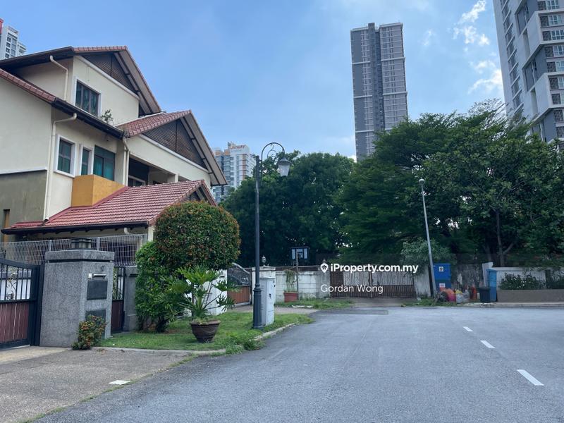 Bungalow House for Sale in Bandar Sunway, Sunway by Gordan Wong - iProperty.com.my