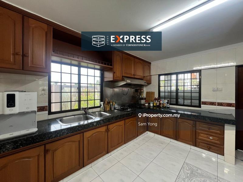 Semi-Detached House for Sale in Pujut, Miri by Sam Yong - iProperty.com.my