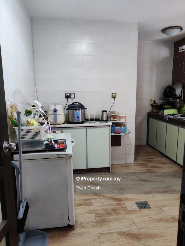 2.5-storey Terraced House for Sale in Bandar Sri Damansara, Selangor by Ryan Cheah - iProperty.com.my