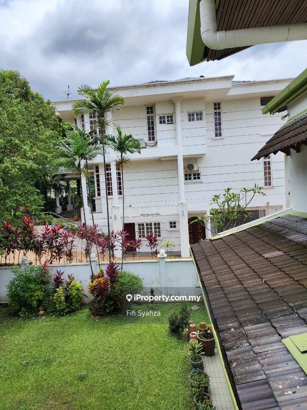 Banglo untuk Dijual di Petaling Jaya, Selangor oleh Fifi Syafiza - iProperty.com.my