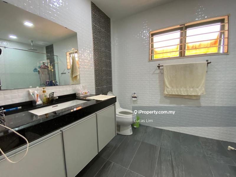 Rumah Berkembar untuk Dijual di Rawang, Selangor oleh Lucas Lim - iProperty.com.my