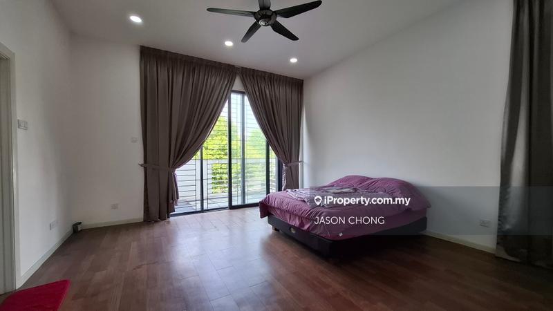 Rumah Berangkai 2 Tingkat untuk Dijual di LakeClub Parkhome, Rawang oleh JASON CHONG - iProperty.com.my