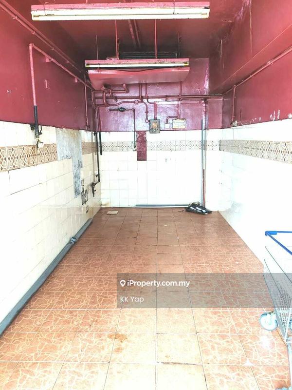 Retail-Space for Rent in Bandar Hilir, Melaka City by Kok Kheng - Interior - iProperty.com.my