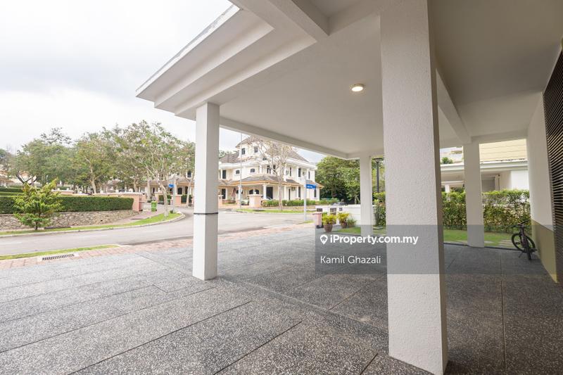 Semi-Detached House for Sale in LAKE VIEW Yara Twinvilla 2.5 Storey Semi-D House, Presint 8 by Kamil Ghazali - iProperty.com.my