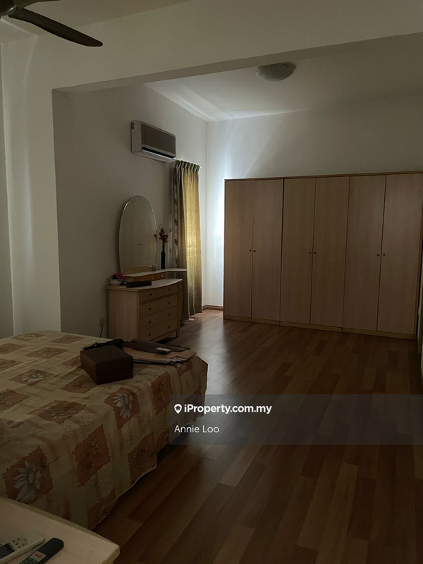 For Sale - Bayan Villa, Seri Kembangan