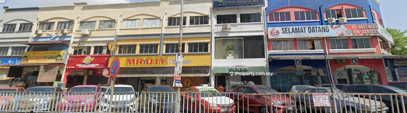 For Sale - MAIN ROAD | 3 Storey Shoplot @ Sungai Besi, Taman Castlefield