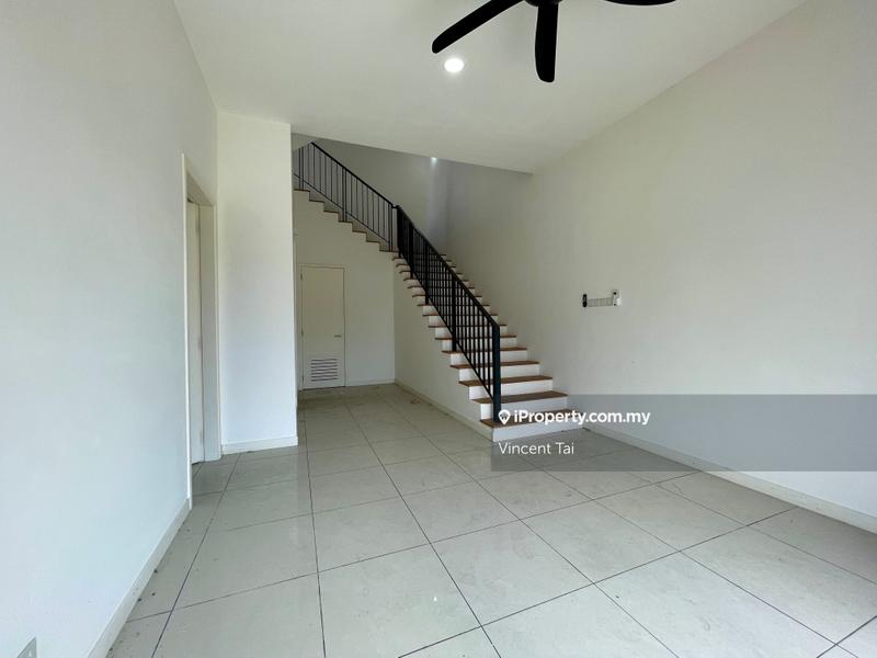 Rumah Berkembar untuk Dijual di Twin Palms, Bukit Palma, Kajang, Bandar Sungai Long oleh Vincent Tai - iProperty.com.my