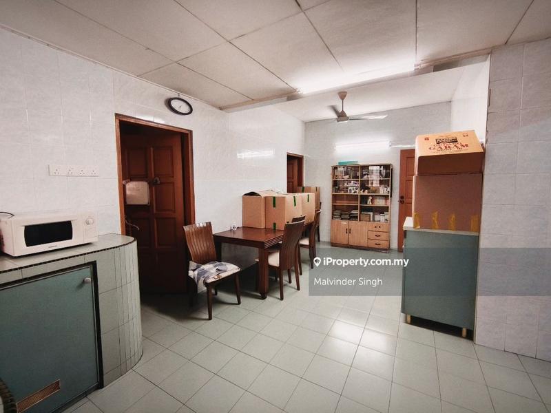 Semi-Detached House for Sale in Taman United, Jalan Klang Lama (Old Klang Road) by Mel Walia - iProperty.com.my