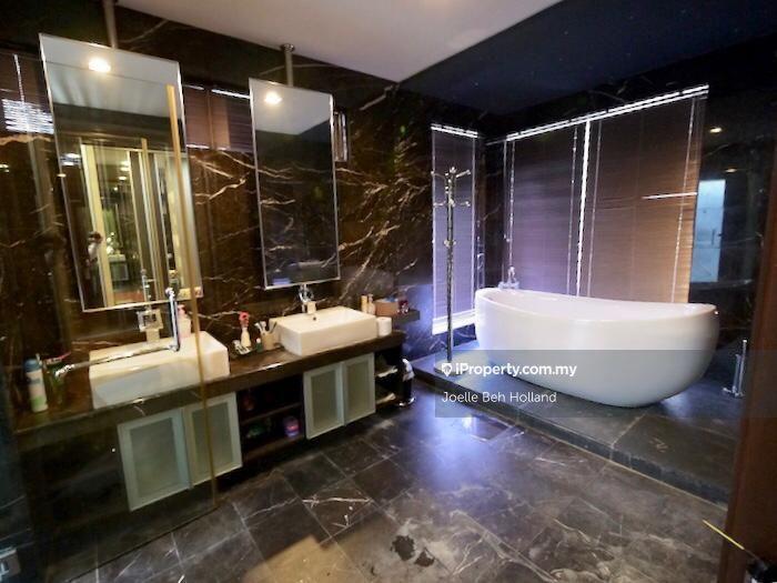 Banglo untuk Dijual di Mont Kiara, Kuala Lumpur oleh Joelle Beh Holland - iProperty.com.my