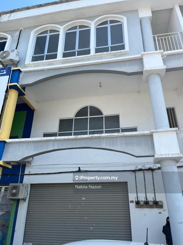 For Rent - Bandar Baru Tunjong Kota Bharu (GF)