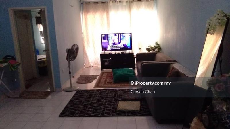 For Sale - Flora Damansara Apartment