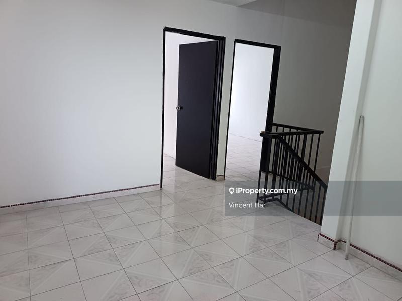 2-storey Terraced House for Sale in Taman Acheh Jaya, Sitiawan by Vincent Har - iProperty.com.my