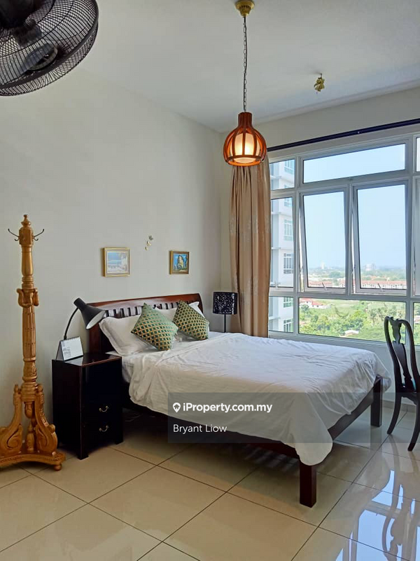 Service Residence for Sale in Parkland Residence by Bryant Liow - iProperty.com.my