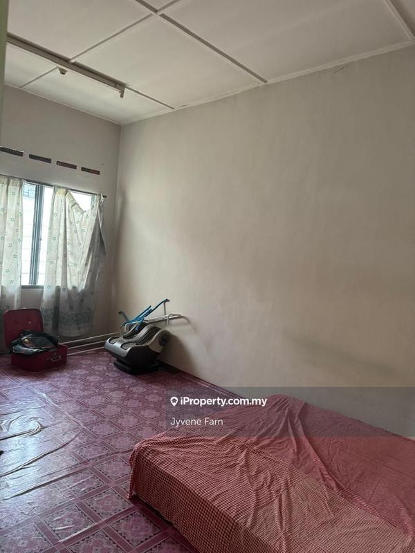 Flat for Sale in United Garden (Taman Lee Yan Lian) by Jyvene Fam - iProperty.com.my