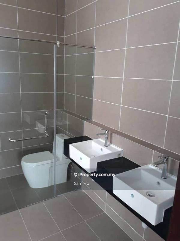 Semi-Detached House for Sale in Putra Heights, Subang Jaya by Sam Ho - iProperty.com.my