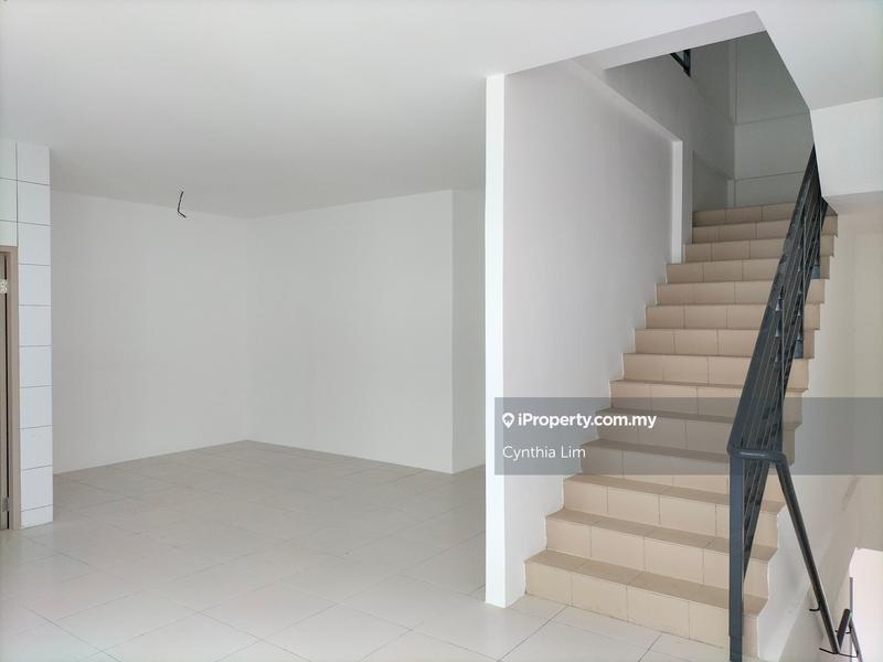 Townhouse for Sale in Kuching, Sarawak by Cynthia Lim - iProperty.com.my