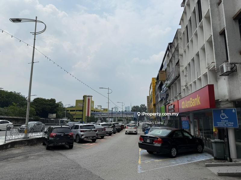 Retail Space for Rent in Seksyen 52, Petaling Jaya by Herrman Liew - iProperty.com.my