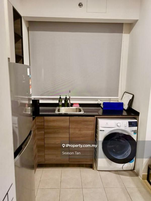 Service Residence for Sale in Windmill upon Hills by Season Tan - iProperty.com.my