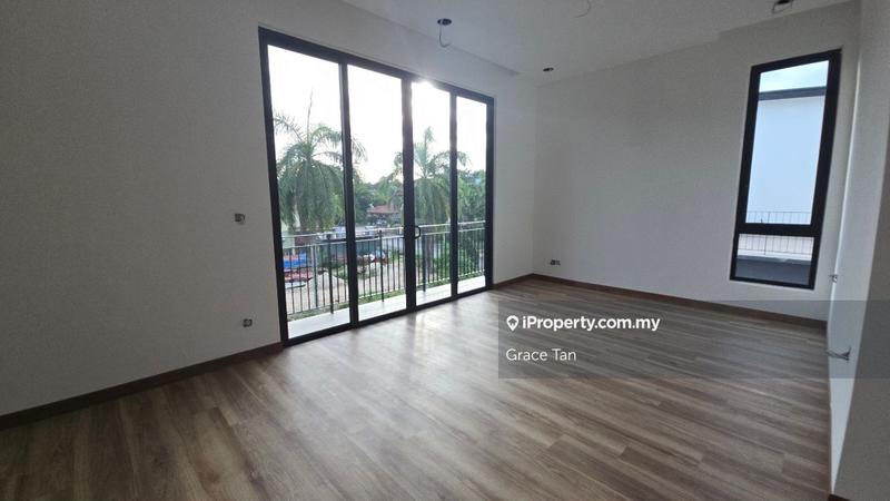 Bungalow House for Sale in Taman Equine, Seri Kembangan by Grace Tan - iProperty.com.my