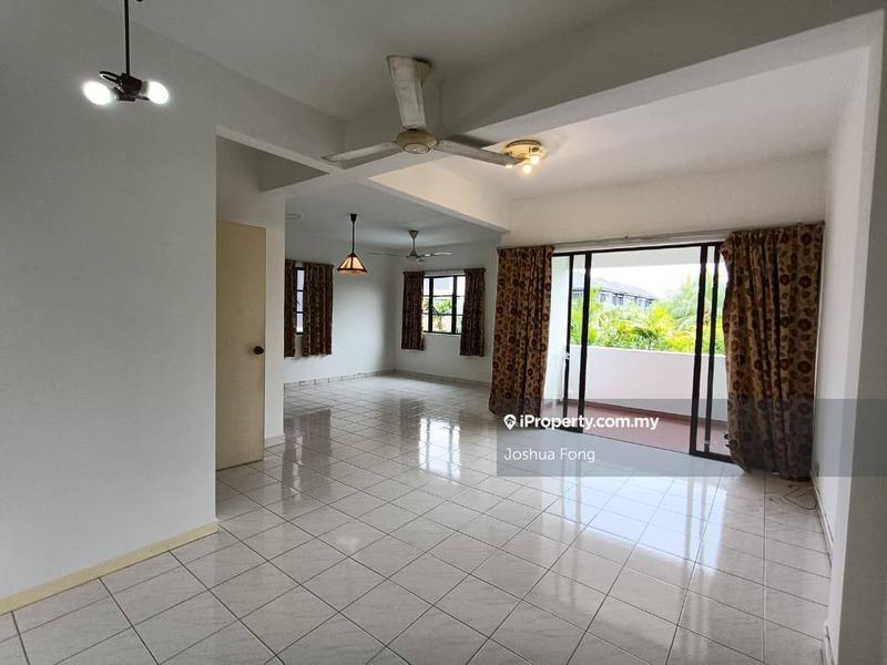 For Sale - Villa OUG