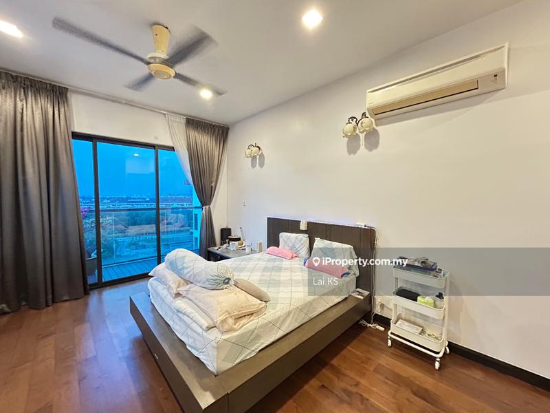 Service Residence for Sale in Isola by Lai KS - iProperty.com.my