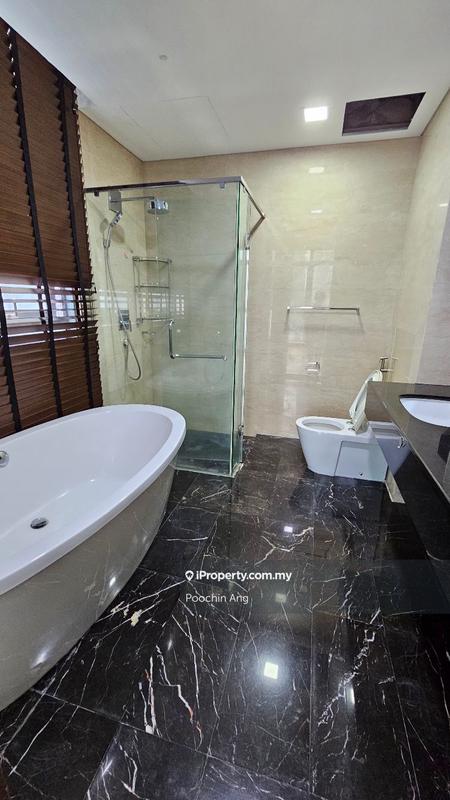 Condominium for Sale in Hampshire Residences by Poochin Ang - iProperty.com.my