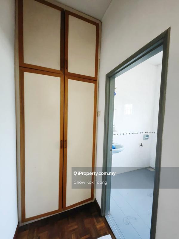 Rumah Teres 2-Tingkat untuk Dijual di Seksyen 9, Shah Alam oleh Chow Kok Toong - iProperty.com.my
