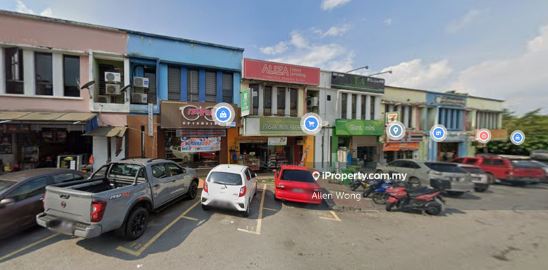 For Sale - Bandar Baru Bangi Seksyen 3 Intermediate Unit 2 Storey Shop Lot 22x75