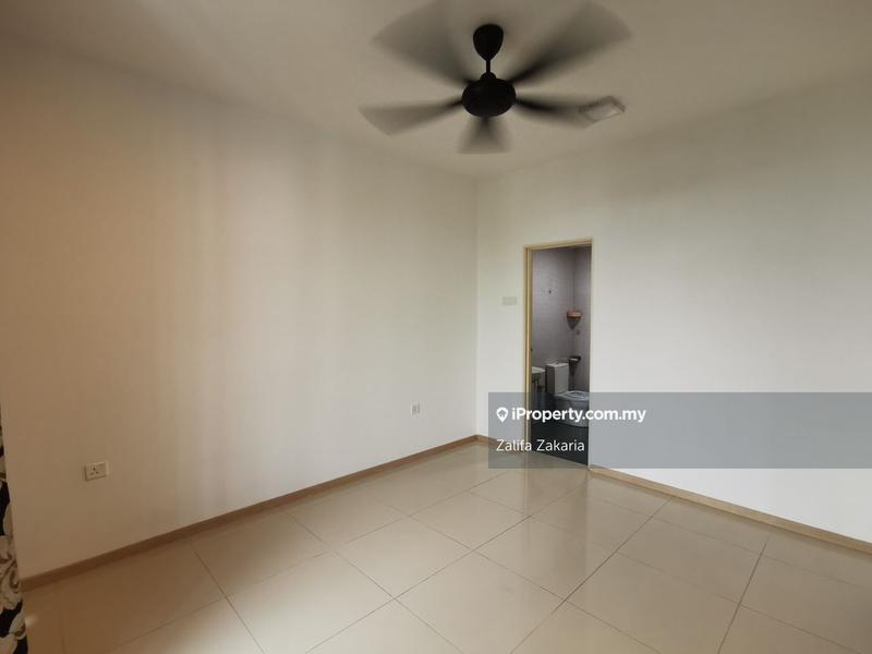 Residensi Servis untuk Dijual di Vista Alam oleh Zalifa Zakaria - iProperty.com.my