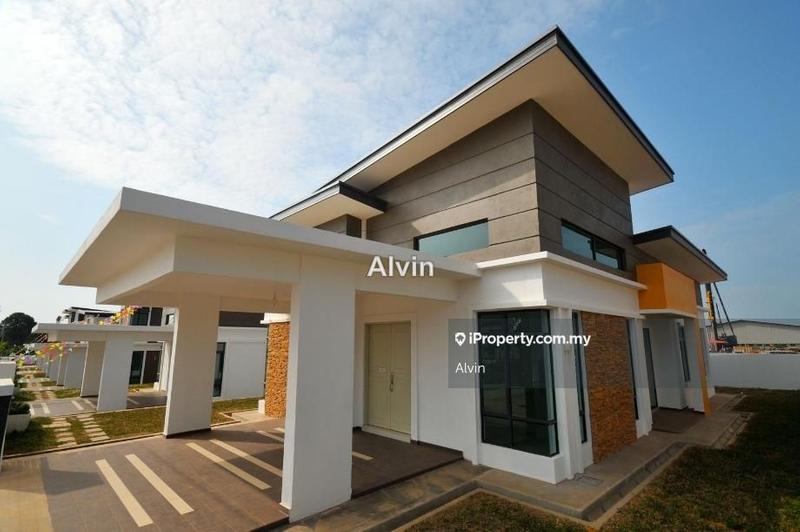 Bungalow House for Rent in Corner Paya Rumput Perdana, Cheng by Alvin - iProperty.com.my