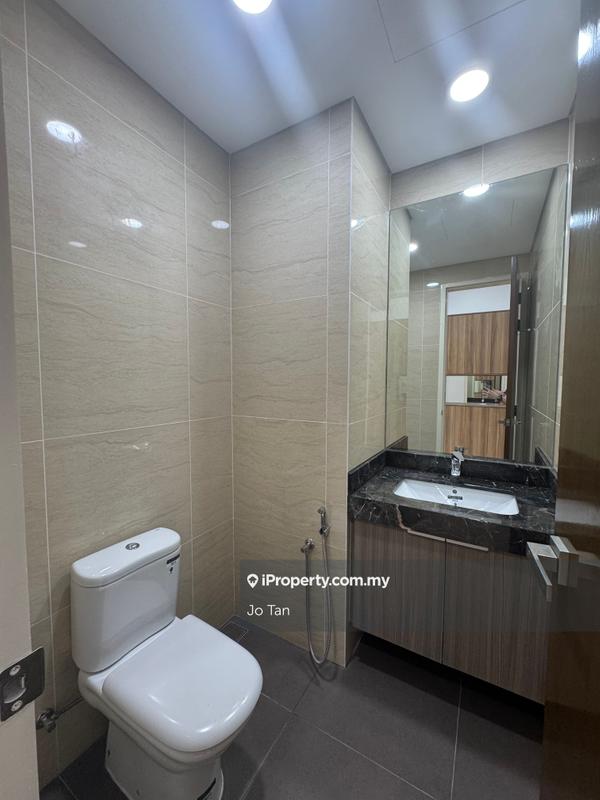 For Sale - D'Rapport