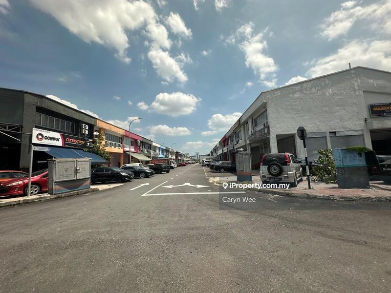 For Sale - 4.5% ROI VALUE BUY 4,000sf factory for sale at Subang Jaya