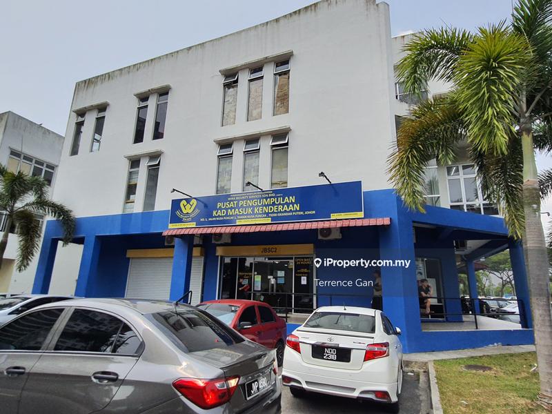 For Sale - NUSA HEIGHTS CORNER SHOP FOR SALE JALAN NUSA PUNCAK 1 GELANG PATAH ISKANDAR PUTERI