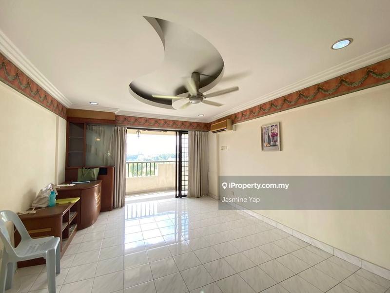 For Sale - Anjung Hijau (Greenfields)