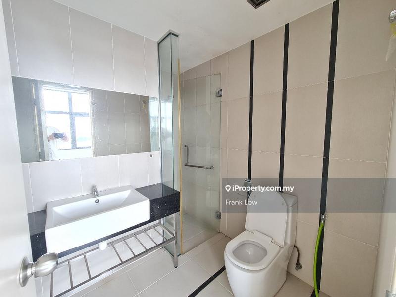 Service Residence for Rent in Emerald Avenue by Frank Low - iProperty.com.my