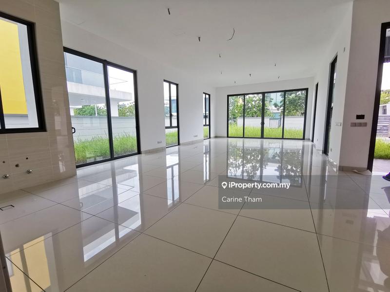 Bungalow House for Sale in Seremban 2, Negeri Sembilan by Carine  Tham - iProperty.com.my