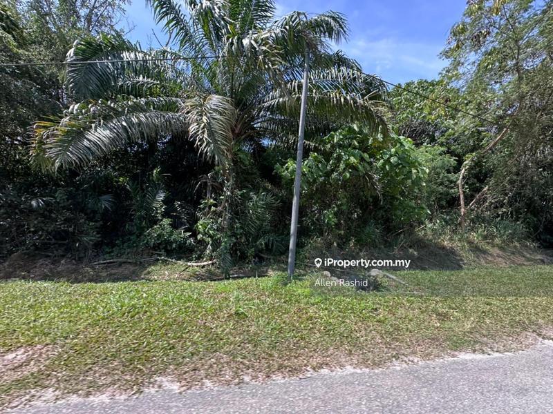 For Sale - Industrial Land Jalam Pajam, Nilai