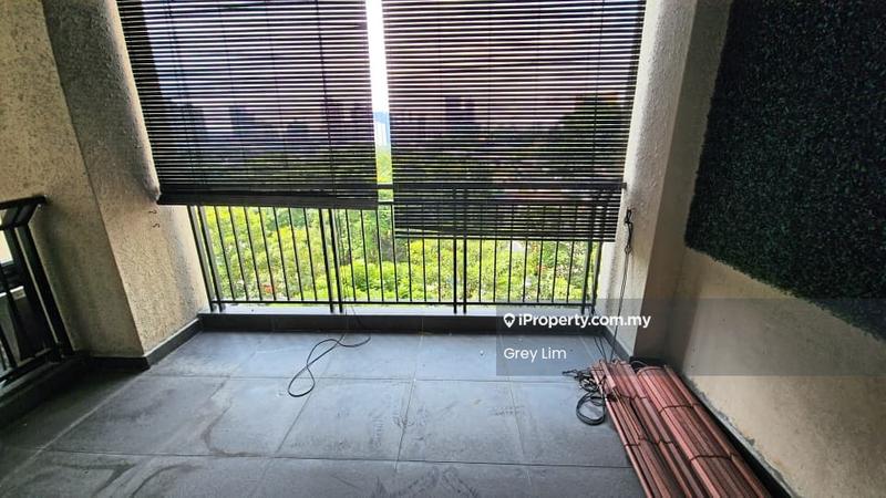 Condominium for Rent in Royal Domain Sri Putramas 2 by Grey Lim - Balcony - iProperty.com.my