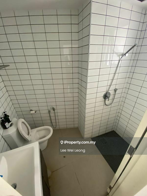 Residensi Servis untuk Disewa di Flexus Signature oleh Gareth Lee - Bathroom - iProperty.com.my