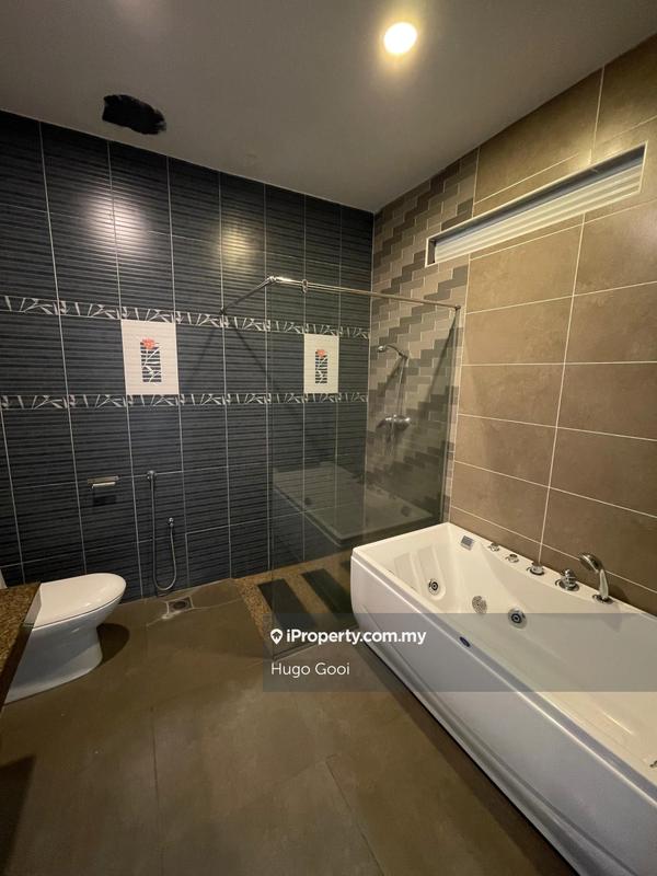 Banglo untuk Dijual di Country Heights, Kajang oleh Hugo Gooi - iProperty.com.my