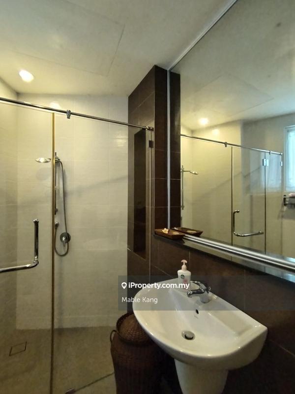 Condominium for Sale in Bayu Ferringhi Condominiums by Mable Kang - iProperty.com.my