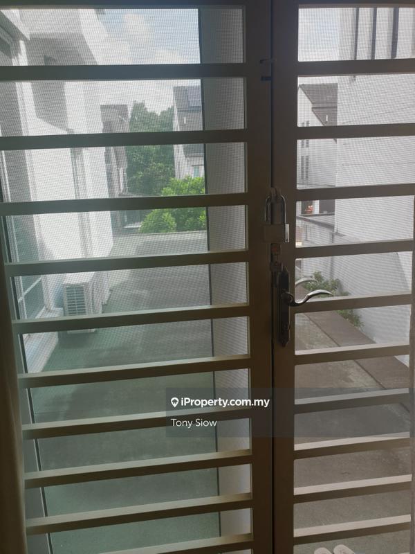 Bungalow House for Sale in USJ Heights, Subang Jaya by Tony Siow - iProperty.com.my