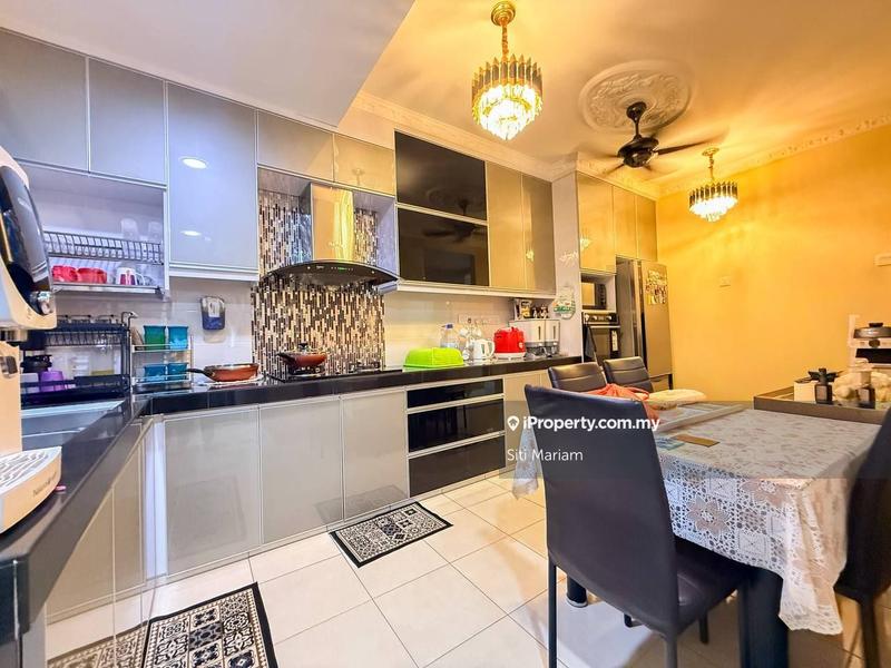 Rumah Teres 2-Tingkat untuk Dijual di Taman Lestari Putra, Seri Kembangan oleh Siti Mariam - iProperty.com.my