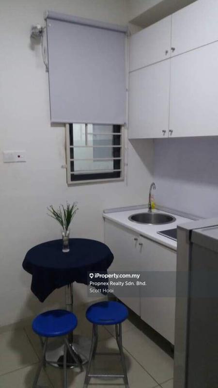 Service Residence for Rent in Centrestage Designer Suite by Scott Hooi - iProperty.com.my