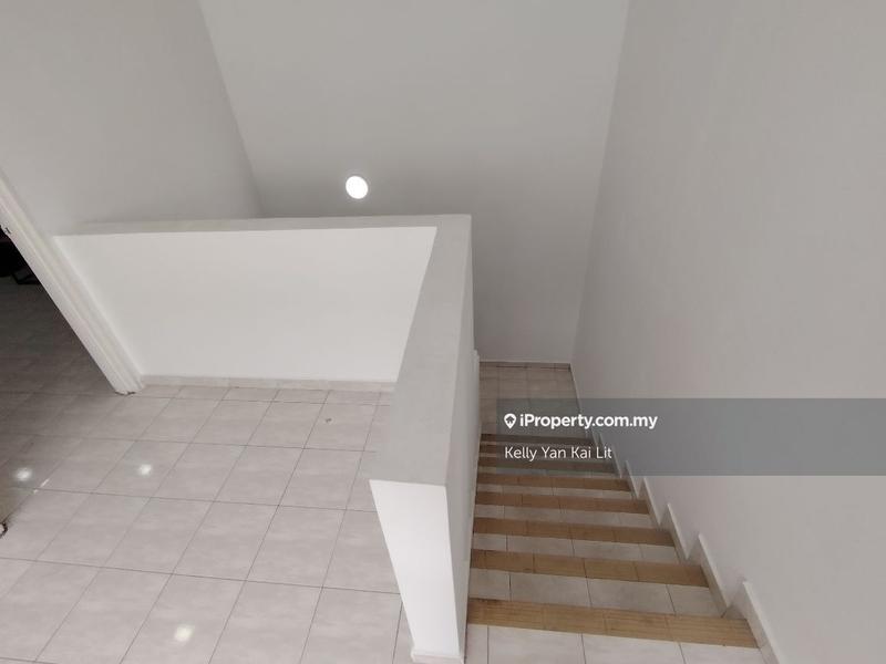 Rumah Teres 2-Tingkat untuk Dijual di Bandar Bukit Tinggi, Klang oleh Kelly Yan Kai Lit - iProperty.com.my