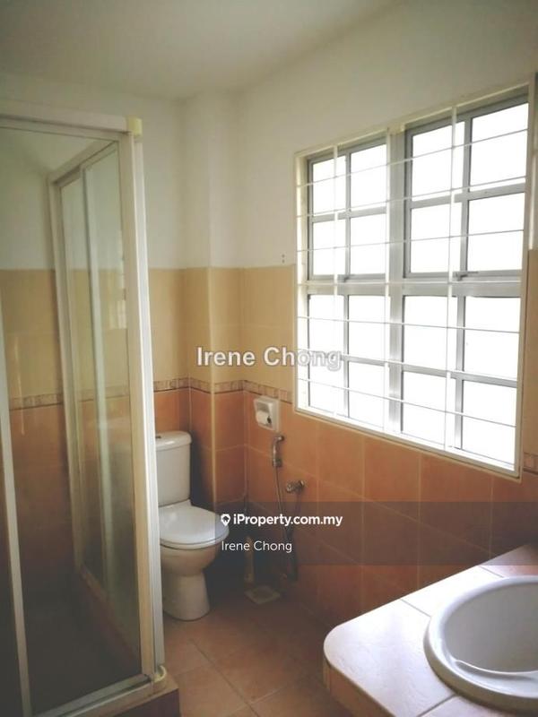 2.5-storey Terraced House for Sale in Damansara Jaya, Petaling Jaya by Irene Chong - iProperty.com.my