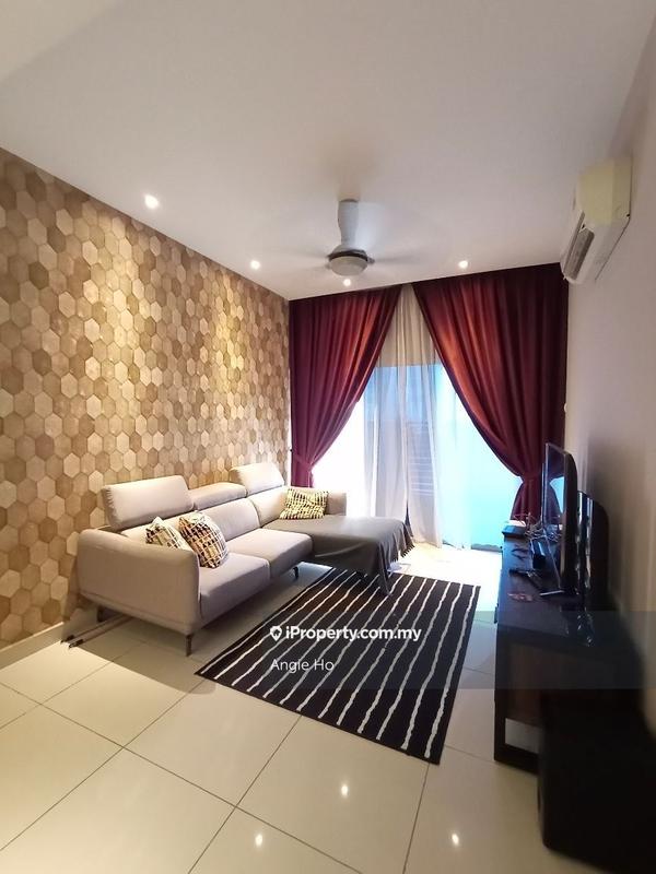 For Sale - Zeta Deskye (Alam Saujana)