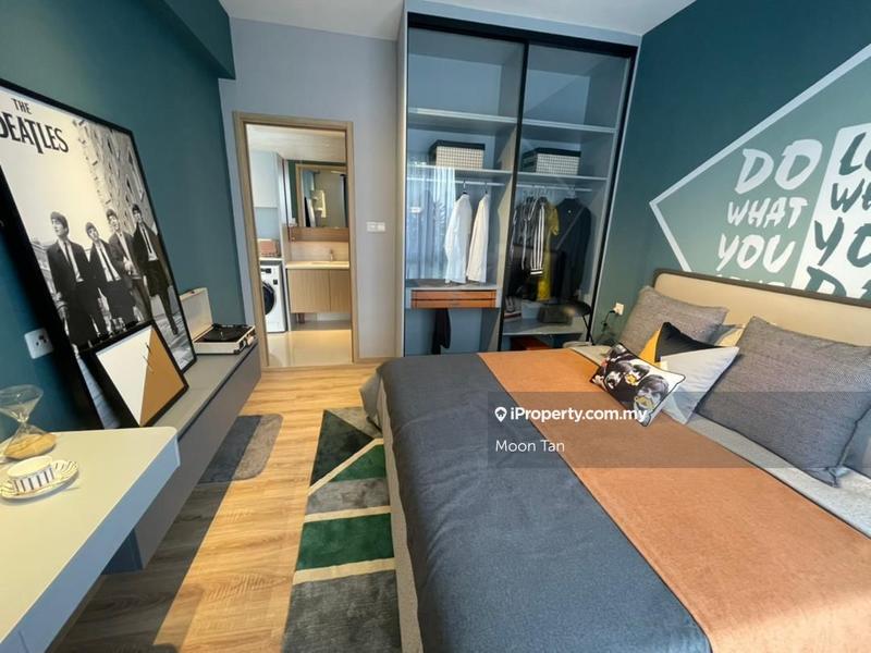 For Sale - Baron Residence @ Lake City