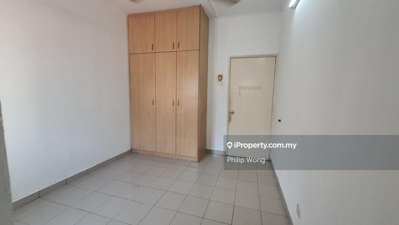 Rumah Berangkai 2 Tingkat untuk Dijual di Taman Serdang Raya, Seri Kembangan oleh Philip Wong - iProperty.com.my