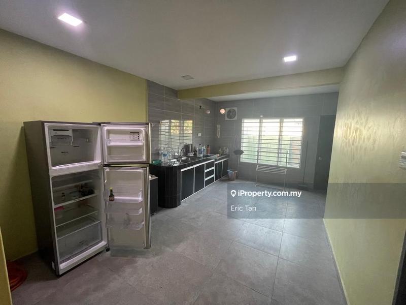 Rumah Berangkai 2 Tingkat untuk Dijual di SS14, Subang Jaya oleh Eric Tan - iProperty.com.my